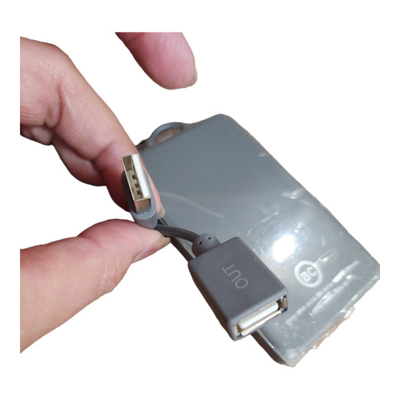 Banana Rebublic power up charging pack w carrying case. NWT - Picture 10 of 14